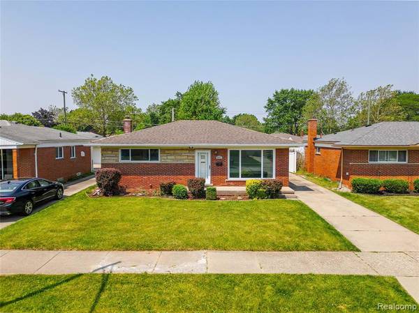 8177 Gary Avenue, Westland, MI