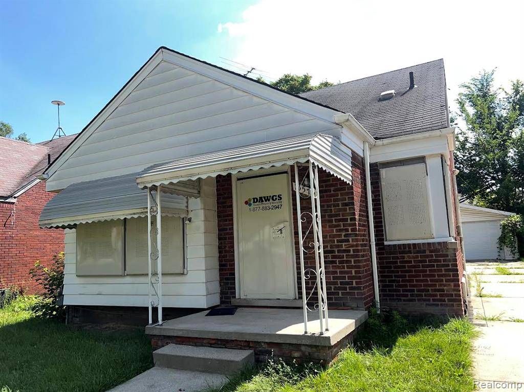 13570 Grandmont Avenue, Detroit, MI 48227
