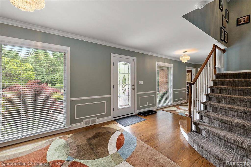 Bloomfield Hills, MI 48302,4889 ARDMORE Drive