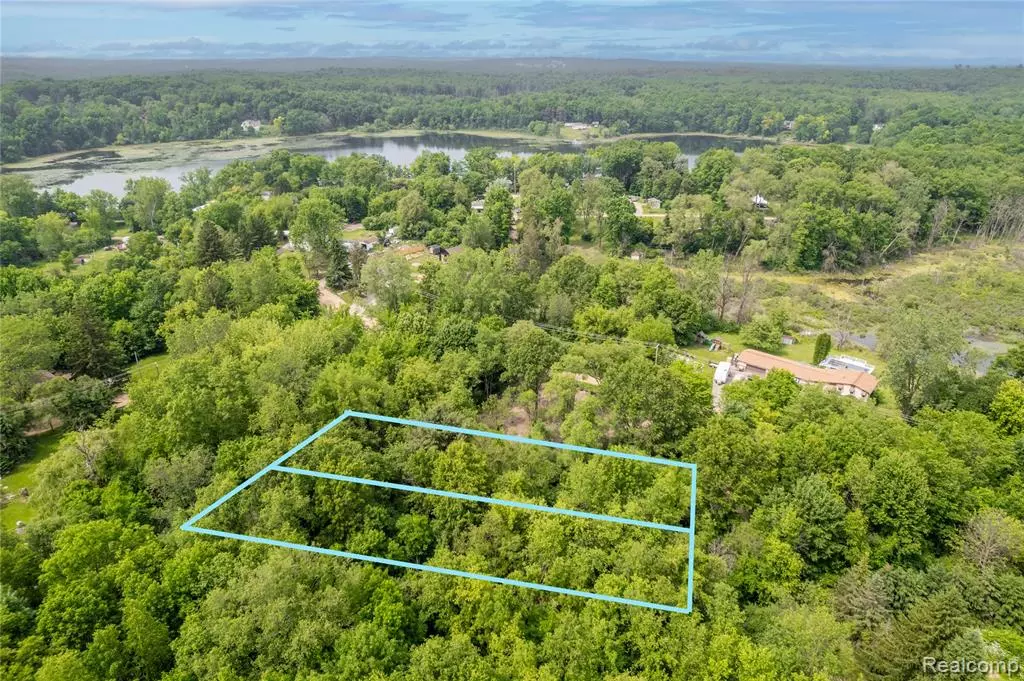 Holly, MI 48442,0 Birchwood Drive