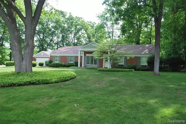 1512 Rulane Drive, Lapeer, MI 48446