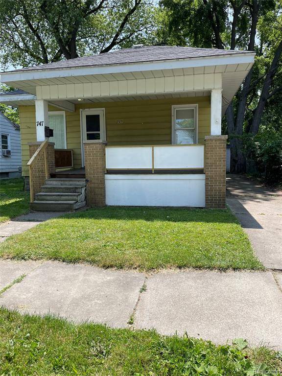 747 Vermilya Avenue, Flint, MI 48507