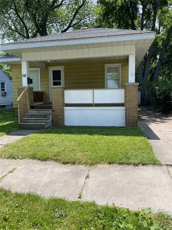 747 Vermilya Avenue, Flint, MI 48507