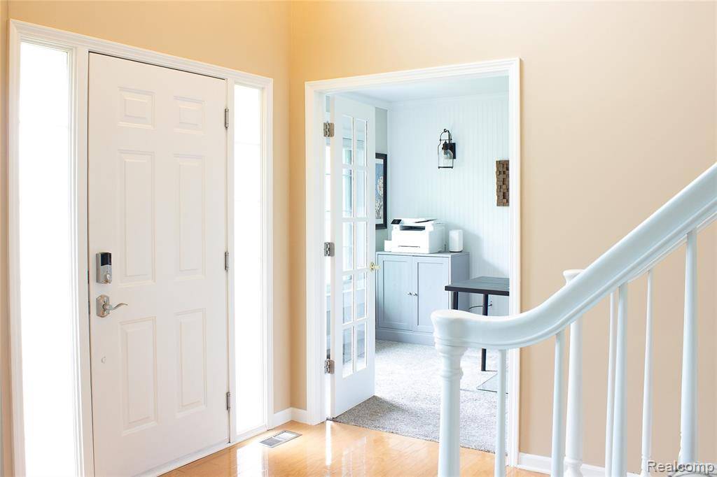 Howell, MI 48843,9180 Springwood Court