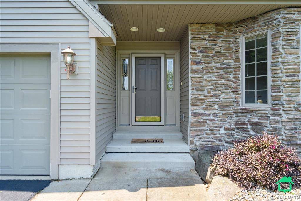 Jackson, MI 49201,4273 Fairway Lane