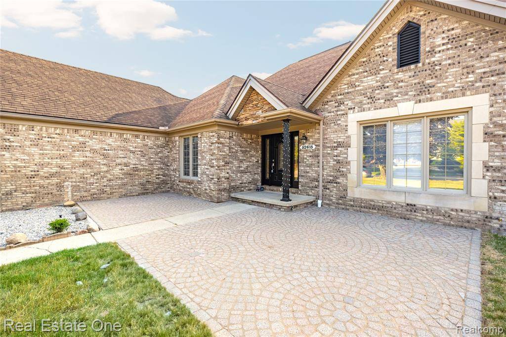 Shelby Twp, MI 48316,52615 Seven Oaks Drive
