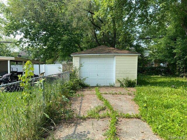 Detroit, MI 48224,19670 McCormick Street