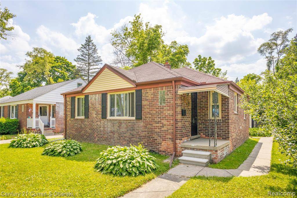Redford, MI 48240,16799 Brady
