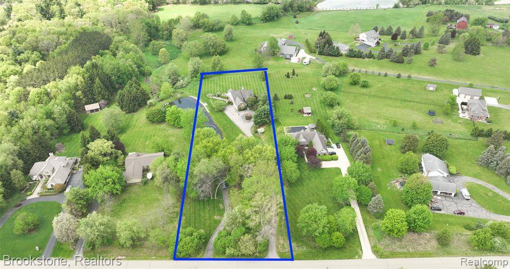 Clarkston, MI 48348,7859 BROOK LANE