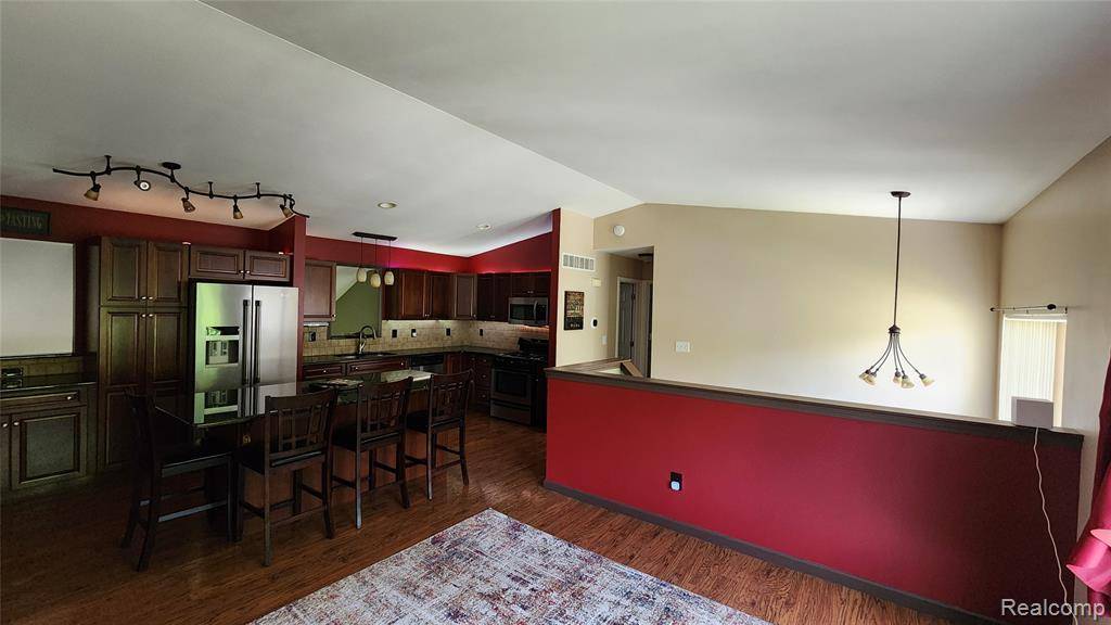 Trenton, MI 48183,29390 Juniper Street