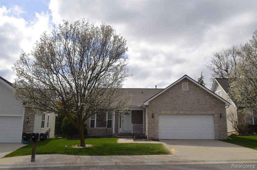 3932 BRIDLE Pass, Ann Arbor, MI 48108