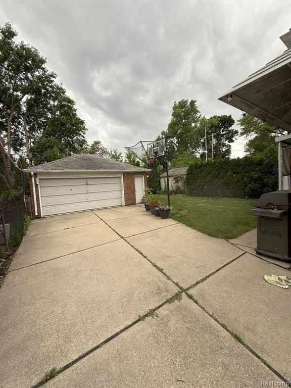 Dearborn, MI 48124,2130 Geneva Street