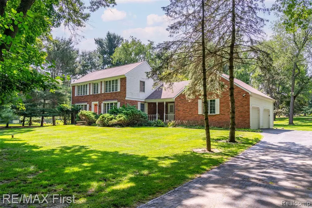 Ann Arbor, MI 48103,3407 WOODLEA Drive