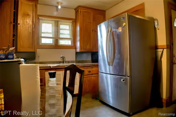 Detroit, MI 48205,14033 Glenwood Street