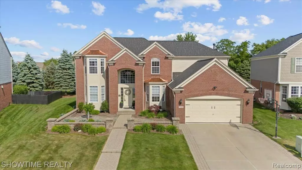 7108 S Central Park, Shelby Twp, MI 48317