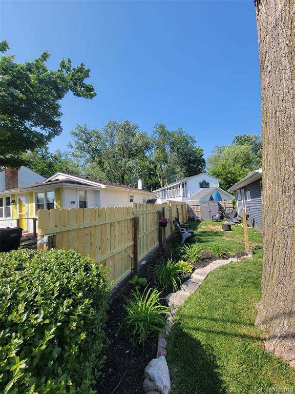 Whitmore Lake, MI 48189,11329 E Shore Drive