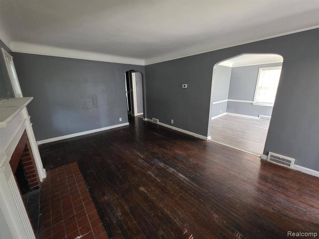 Detroit, MI 48238,15391 Griggs Street