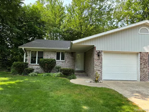 3653 Ramblewood Drive, Port Huron, MI 48060