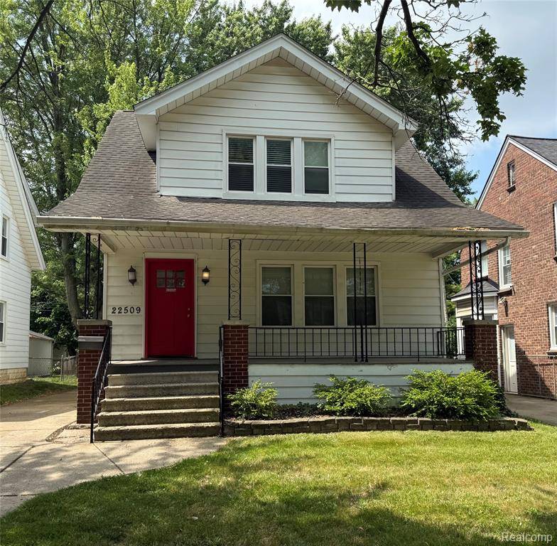 22509 Gregory Street, Dearborn, MI 48124