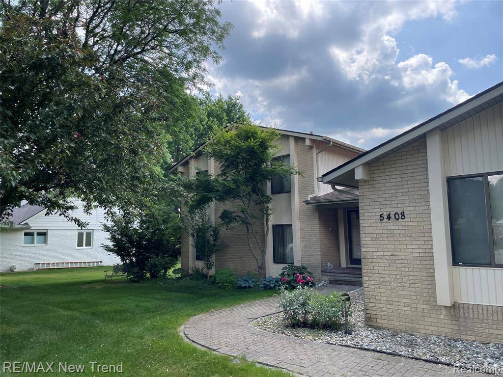 Bloomfield Hills, MI 48302,5408 Vincennes Drive