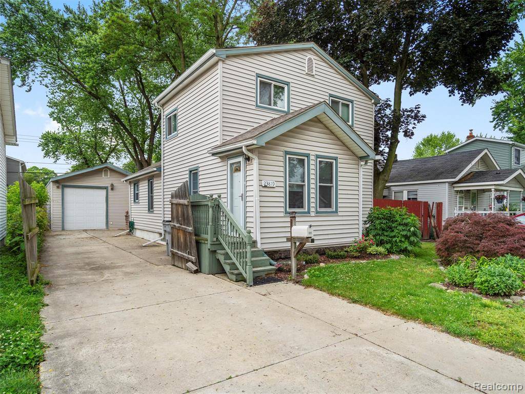 Hazel Park, MI 48030,23819 Hazelwood Avenue