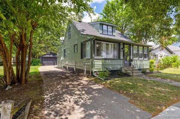 1741 Academy Street, Ferndale, MI 48220