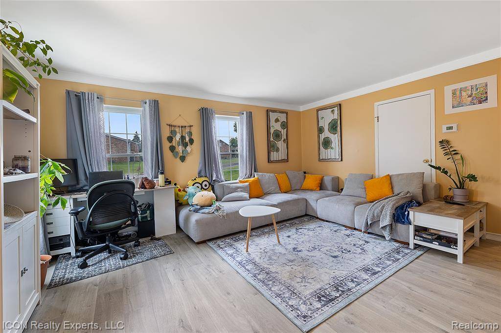Novi, MI,22938 Talford Street
