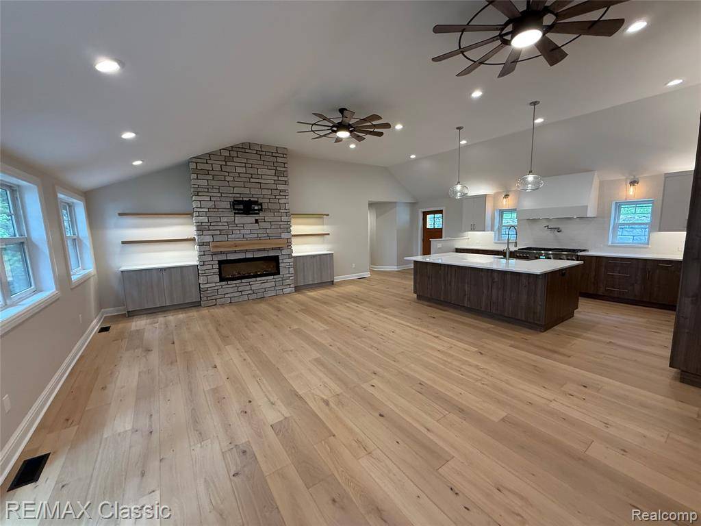 Highland, MI 48356,1420 Pettibone Lake Road