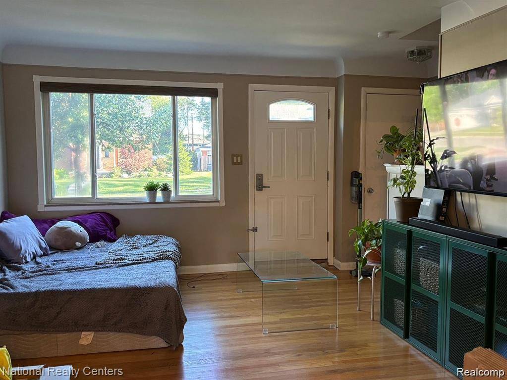 Royal Oak, MI 48073,504 W Houstonia Avenue