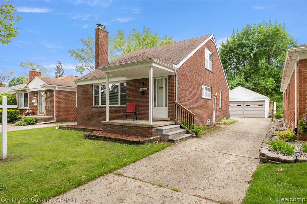 8464 Becker Avenue, Allen Park, MI 48101