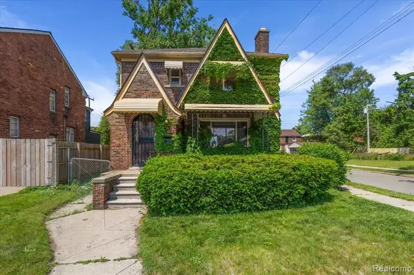 Detroit, MI 48221,17617 Indiana Street