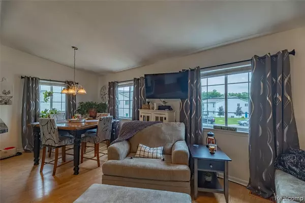 Grand Blanc, MI 48439,1014 Timber Ridge Court