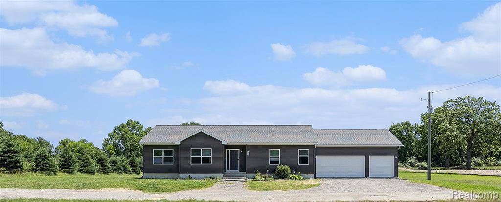 2999 Metamora Road, Metamora, MI 48455
