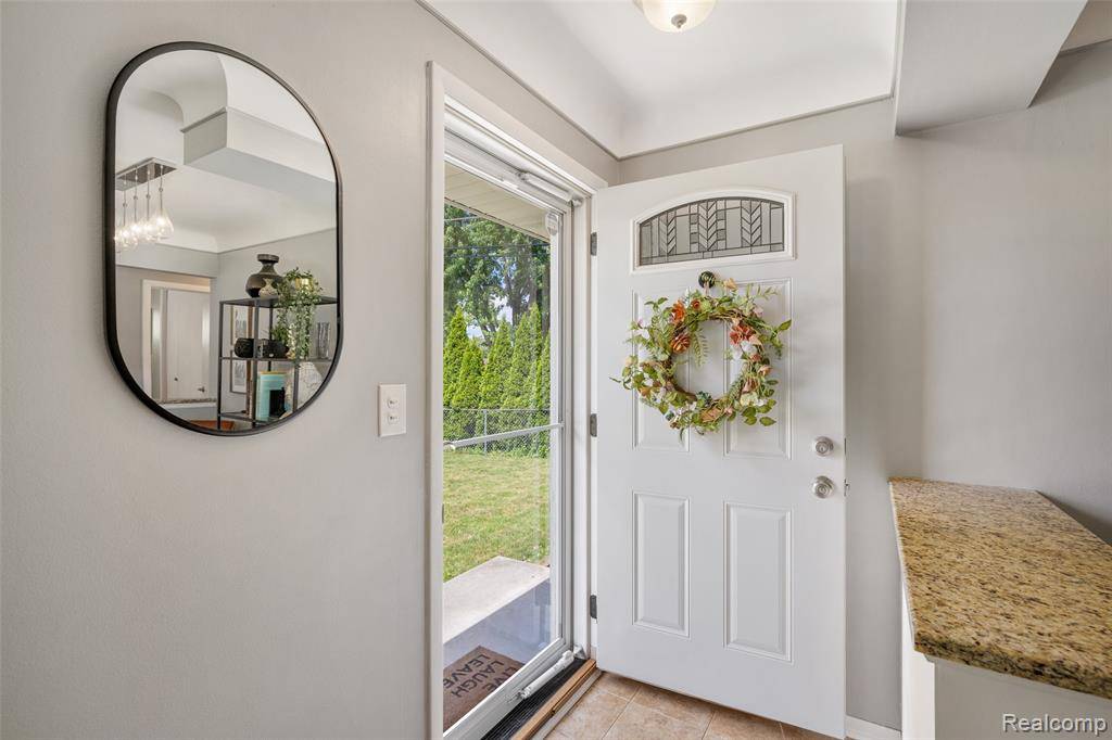 Sterling Heights, MI 48314,9086 Shannon Drive
