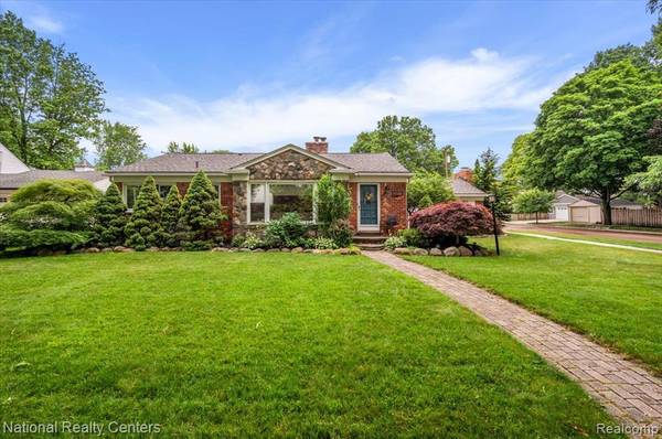 Royal Oak, MI 48073,3002 Bamlet Road