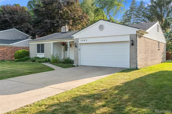 Troy, MI 48085,5945 Slate Drive