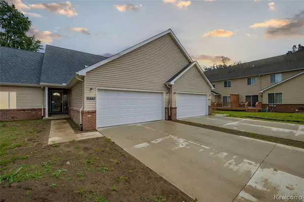 24790 Ashley Court, Redford, MI 48239