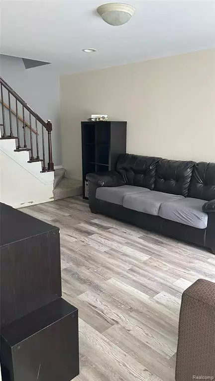 Clinton Twp, MI 48035,36014 Chapel Court