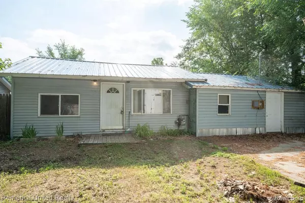 Prudenville, MI 48651,106 Devonshire Drive