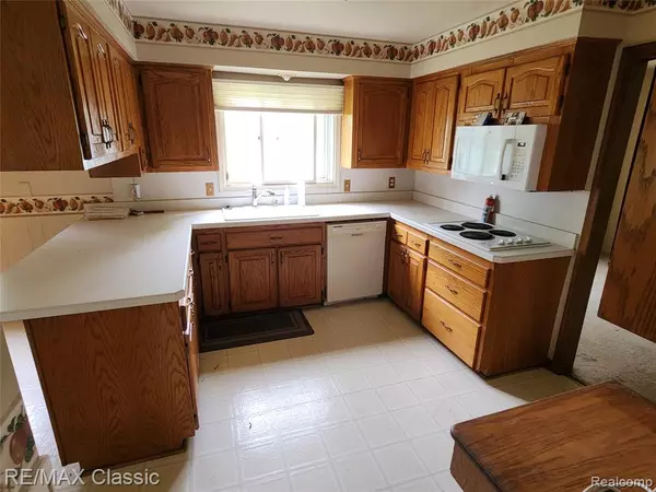 Royal Oak, MI 48073,232 Edmund Avenue