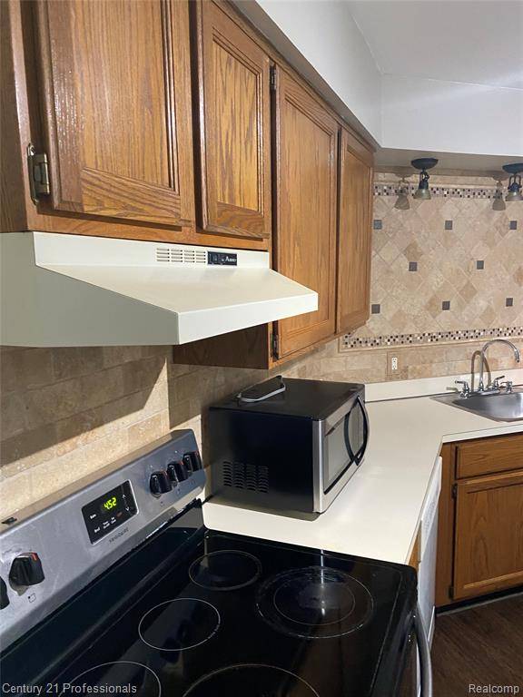 Warren, MI 48092,29900 N Grand Oaks Drive