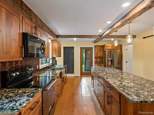 Brighton, MI 48116,9767 Whisperwood Lane