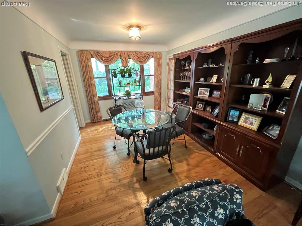 Grosse Pointe Park, MI 48230,1020 Somerset Avenue