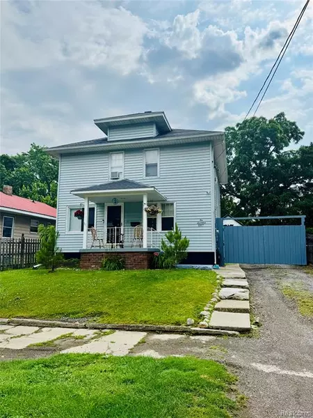 1017 Christopher Street, Flint, MI 48503