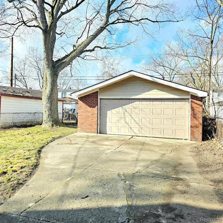 Inkster, MI 48141,26495 Monticello Street