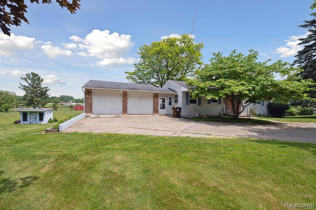 Lansing, MI 48906,15501 Turner