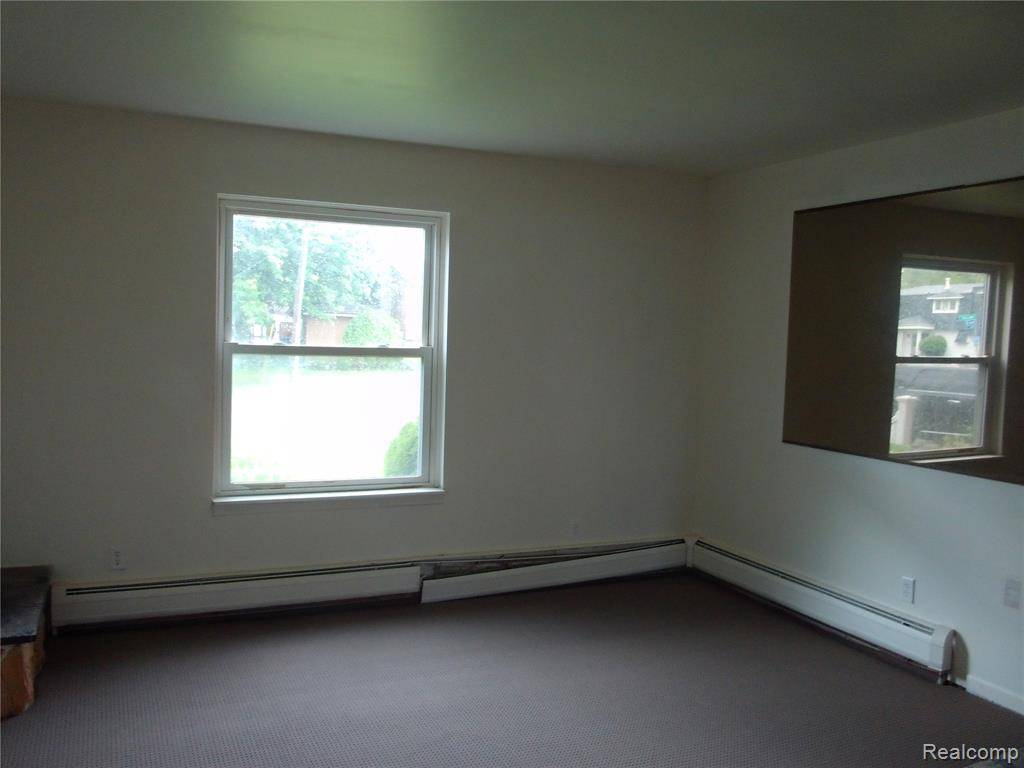 Harrison Township, MI,38014 Mallast Street