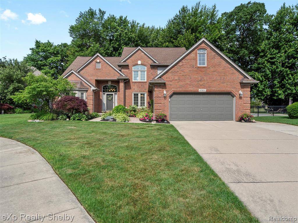 Macomb, MI 48044,47853 Lavender Court