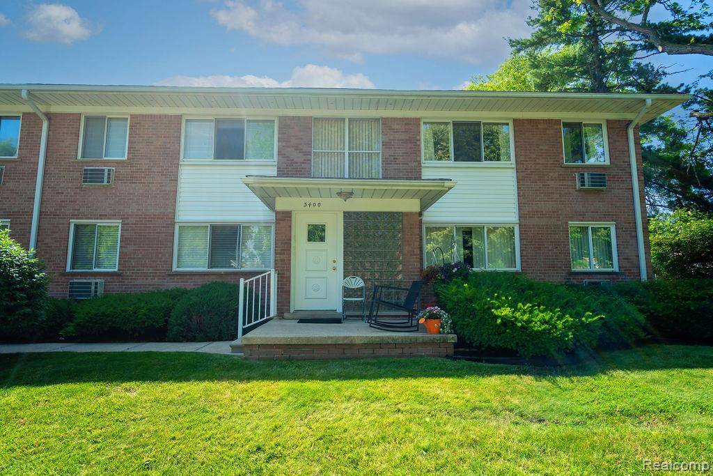 3400 ELIZABETH Drive, Trenton, MI 48183