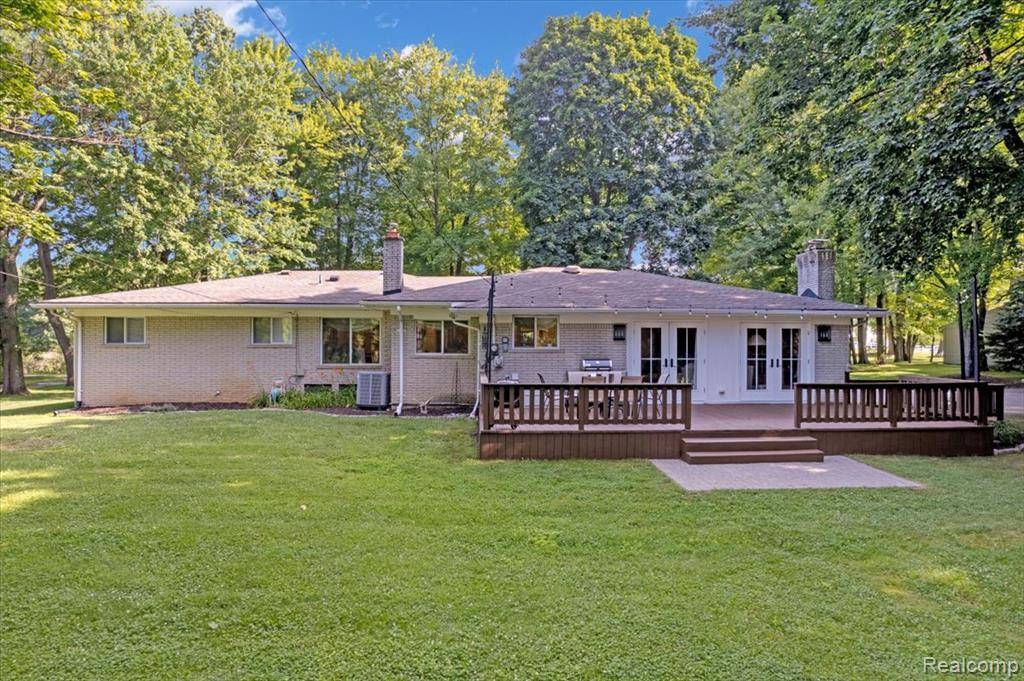 Clarkston, MI 48348,6875 Hubbard Road